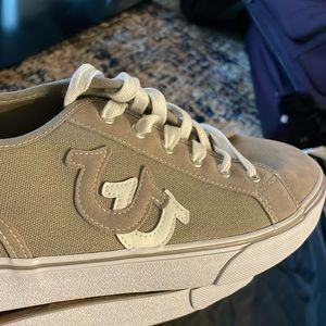 True religion shoes